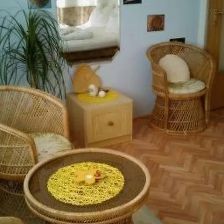 Lejlighed Strandnahe Erdgeschosswohnung Pferde-taxi By Interhome